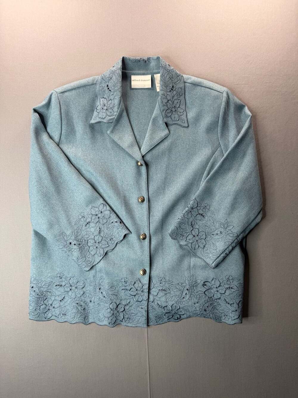 Alfred Dunner Petite 14P Blue Floral Embroidered 3/4 Sleeve Button Up Top